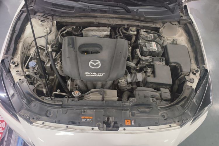 Used Mazda 3 Axela 2017 Hatchback 1.5L Automatic Luxury Model Emission Standard China V Engine Bay