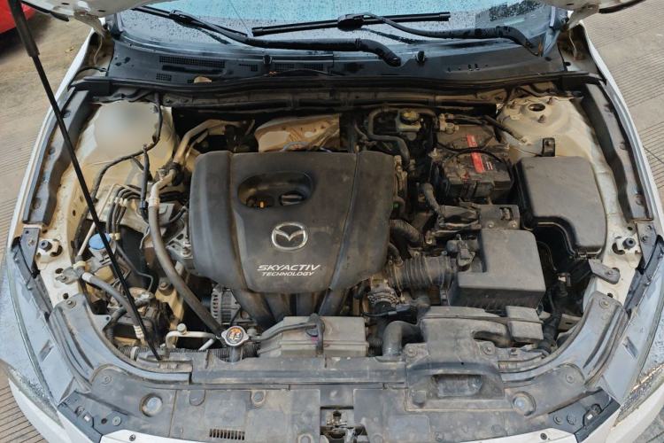 Used Mazda 3 Axela 2017 Sedan 1.5L Automatic Luxury Model Emission Standard China V Engine Bay