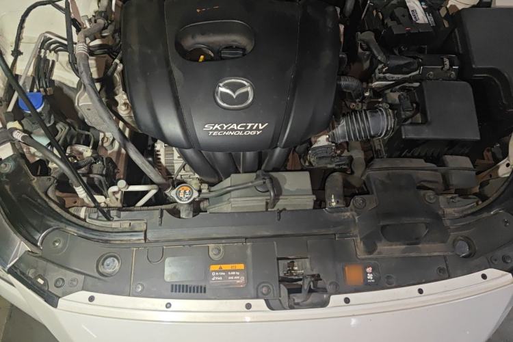 Used Mazda 3 Axela 2017 Sedan 1.5L Automatic Luxury Model Emission Standard China V Engine Bay
