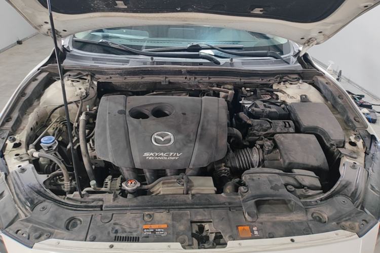 Used Mazda 3 Axela 2017 Sedan 2.0L Automatic Prestige Model China V Standard Engine Bay