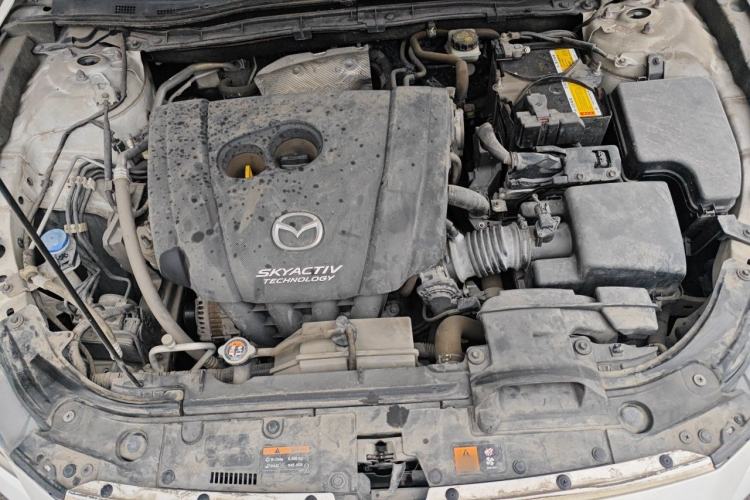 Used Mazda 3 Axela 2017 Sedan 2.0L Automatic Prestige Model China VI Standard Engine Bay