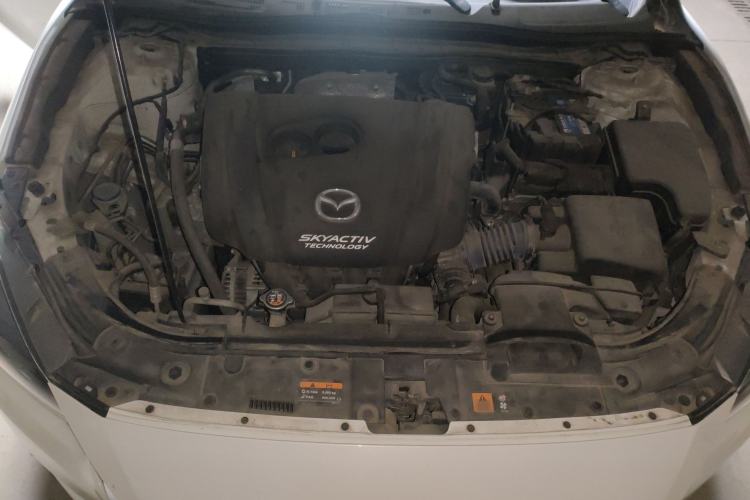 Used Mazda 3 Axela 2017 Sedan 2.0L Automatic Flagship Model China V Standard Engine Bay