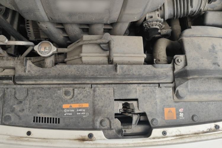 Used Mazda 3 Axela 2017 Sedan 2.0L Automatic Flagship Model China V Standard Engine Bay