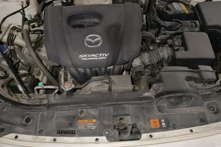 Used Mazda 3 Axela 2017 Sedan 1.5L Automatic Luxury Model Emission Standard China V Engine Bay