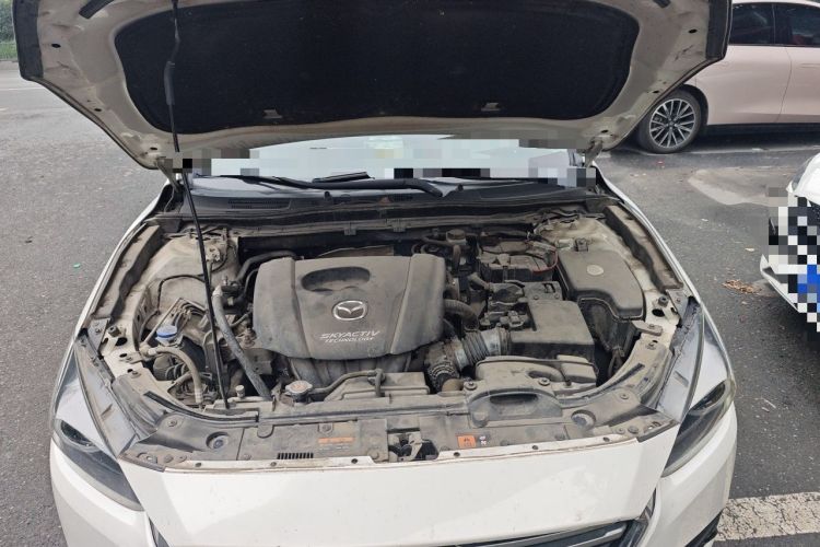 Used Mazda 3 Axela 2017 Sedan 1.5L Automatic Luxury Model Emission Standard China V Engine Bay