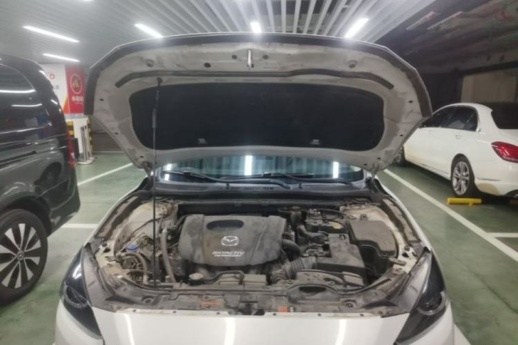 Used Mazda 3 Axela 2017 Sedan 1.5L Automatic Luxury Model Emission Standard China V Engine Bay