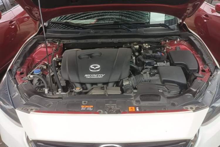 Used Mazda 3 Axela 2017 Hatchback 2.0L Automatic Sport Model China V Emission Standard Engine Bay