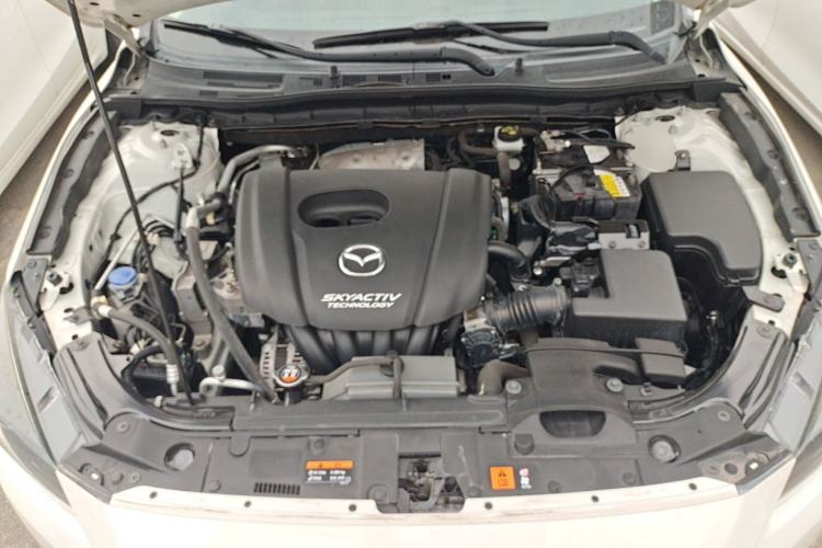 Used Mazda 3 Axela 2017 Sedan 1.5L Automatic Luxury Model Emission Standard China V Engine Bay