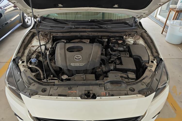 Used Mazda 3 Axela 2017 Sedan 1.5L Automatic Luxury Model Emission Standard China V Engine Bay