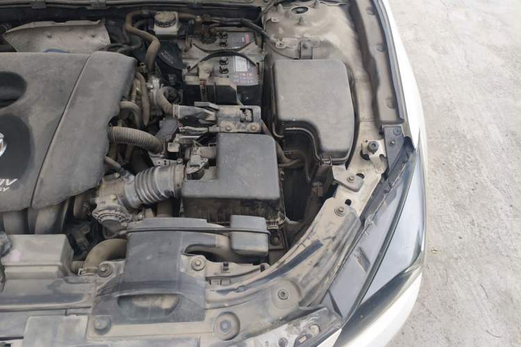 Used Mazda 3 Axela 2017 Sedan 1.5L Automatic Luxury Model Emission Standard China V Engine Bay Left