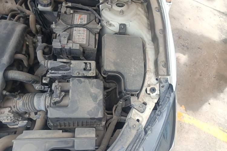 Used Mazda 3 Axela 2017 Sedan 1.5L Automatic Comfort Model China VI Standard Engine Bay Left