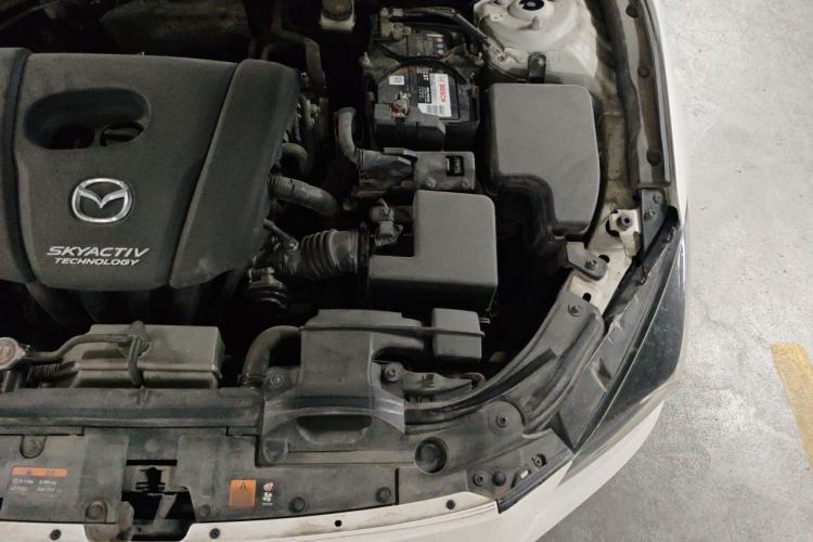 Used Mazda 3 Axela 2017 Sedan 1.5L Automatic Luxury Model Emission Standard China V Engine Bay Left