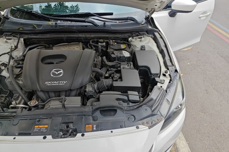 Used Mazda 3 Axela 2017 Sedan 1.5L Automatic Comfort Model Emission Standard China V Engine Bay Left