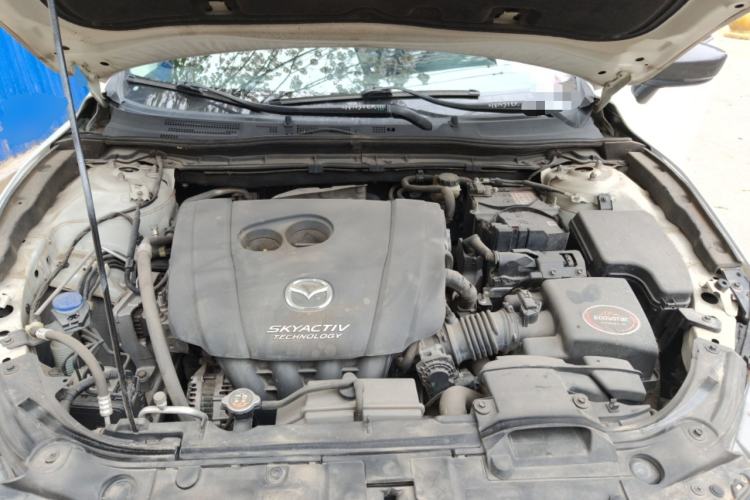 Used Mazda 3 Axela 2017 Hatchback 2.0L Automatic Luxury Model Emission Standard China V Engine Bay