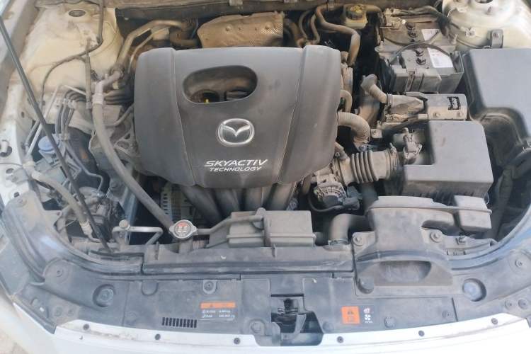 Used Mazda 3 Axela 2017 Sedan 1.5L Automatic Luxury Model Emission Standard China V Engine Bay