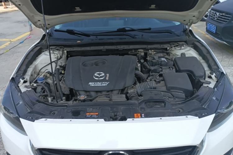 Used Mazda 3 Axela 2017 Hatchback 2.0L Automatic Luxury Model Emission Standard China V Engine Bay