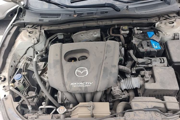 Used Mazda 3 Axela 2017 Sedan 1.5L Automatic Luxury Model Emission Standard China V Engine Bay