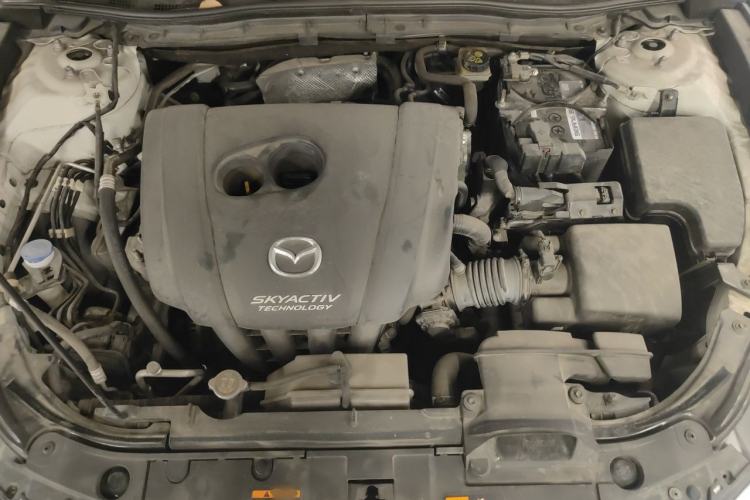 Used Mazda 3 Axela 2017 Hatchback 2.0L Automatic Sport Model China V Emission Standard Engine Bay