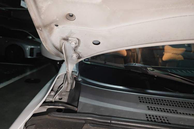 Used Mazda 3 Axela 2017 Sedan 2.0L Automatic Prestige Model China V Standard Engine Bay Right