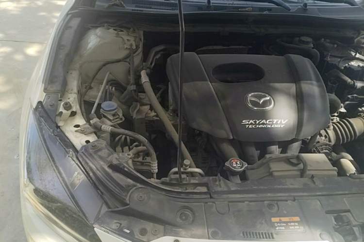 Used Mazda 3 Axela 2017 Hatchback 1.5L Automatic Luxury Model Emission Standard China V Engine Bay Right