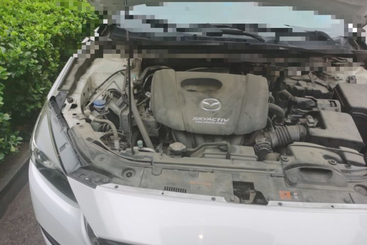 Used Mazda 3 Axela 2017 Sedan 1.5L Manual Comfort Model Emission Standard China V Engine Bay Right