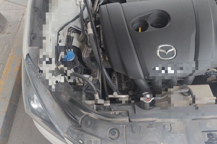 Used Mazda 3 Axela 2017 Hatchback 2.0L Automatic Sport Model China V Emission Standard Engine Bay Right