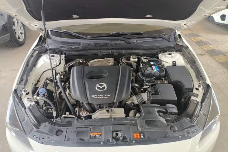 Used Mazda 3 Axela 2017 Sedan 1.5L Automatic Luxury Model Emission Standard China V Engine Bay