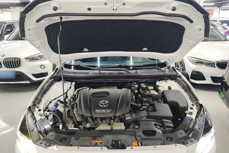 Used Mazda 3 Axela 2017 Hatchback 1.5L Automatic Luxury Model Emission Standard China V Engine Bay