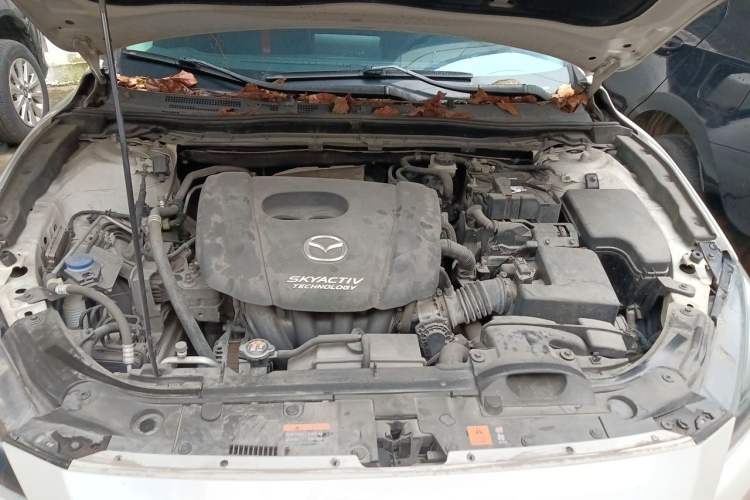 Used Mazda 3 Axela 2017 Sedan 1.5L Automatic Comfort Model China VI Standard Engine Bay