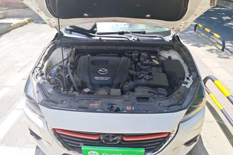 Used Mazda 3 Axela 2017 Sedan 1.5L Automatic Luxury Model Emission Standard China V Engine Bay