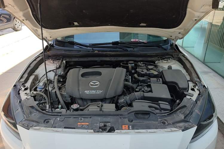 Used Mazda 3 Axela 2017 Sedan 1.5L Automatic Prestige Model China V Standard Engine Bay