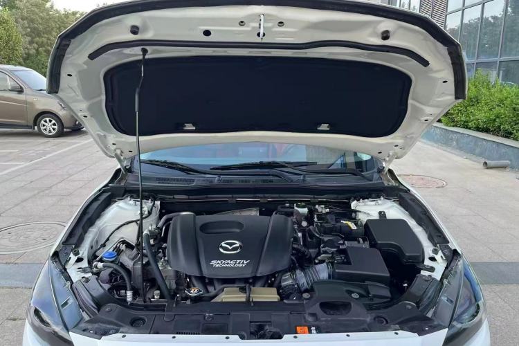 Used Mazda 3 Axela 2017 Sedan 1.5L Automatic Luxury Model Emission Standard China V Engine Bay