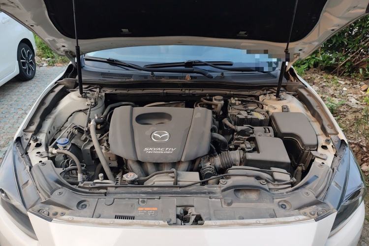 Used Mazda 3 Axela 2017 Sedan 1.5L Automatic Luxury Model Emission Standard China V Engine Bay