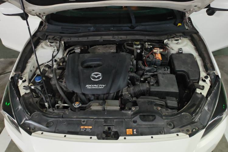 Used Mazda 3 Axela 2017 Sedan 1.5L Automatic Luxury Model Emission Standard China V Engine Bay