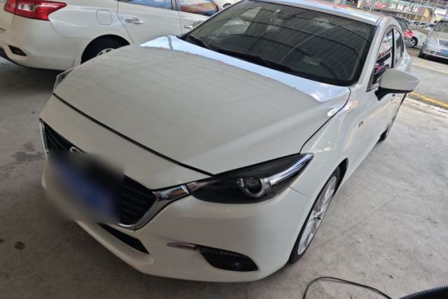 Used Mazda 3 Axela 2017 Sedan 2.0L Automatic Flagship Model China V Standard