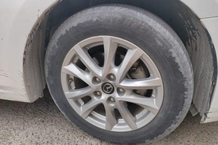 Used Mazda 3 Axela 2017 Sedan 1.5L Automatic Comfort Model Emission Standard China V Exterior 1
