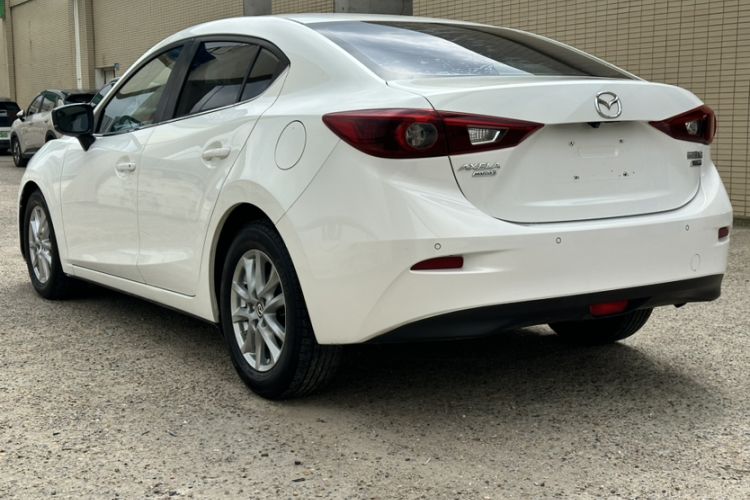 Used Mazda 3 Axela 2017 Sedan 1.5L Automatic Luxury Model Emission Standard China V Exterior 1