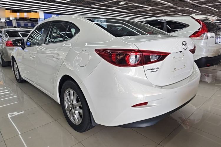 Used Mazda 3 Axela 2017 Sedan 1.5L Automatic Luxury Model Emission Standard China V Exterior 2