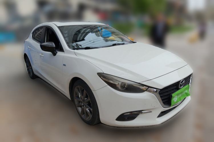 Used Mazda 3 Axela 2017 Hatchback 2.0L Automatic Luxury Model Emission Standard China V Exterior 2