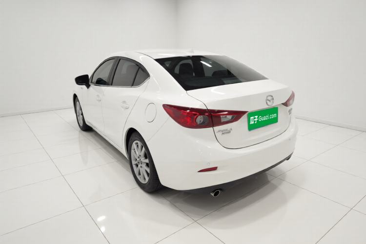 Used Mazda 3 Axela 2017 Sedan 1.5L Automatic Comfort Model Emission Standard China V Exterior 3