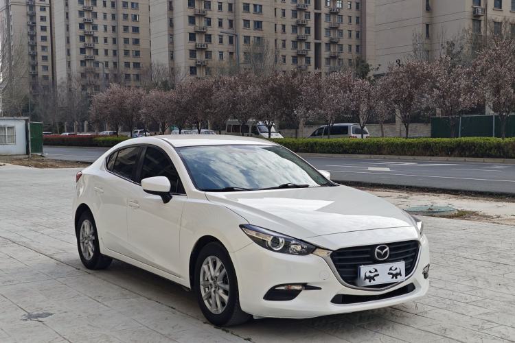 Used Mazda 3 Axela 2017 Sedan 1.5L Automatic Comfort Model Emission Standard China V Exterior 3