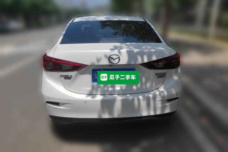 Used Mazda 3 Axela 2017 Sedan 1.5L Automatic Luxury Model Emission Standard China V Exterior 4