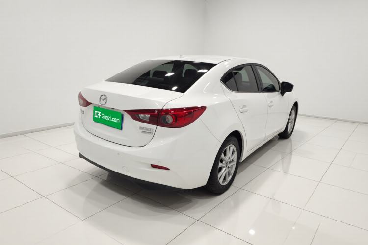 Used Mazda 3 Axela 2017 Sedan 1.5L Automatic Comfort Model Emission Standard China V Exterior 5