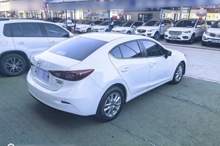 Used Mazda 3 Axela 2017 Sedan 1.5L Automatic Luxury Model Emission Standard China V Exterior 5