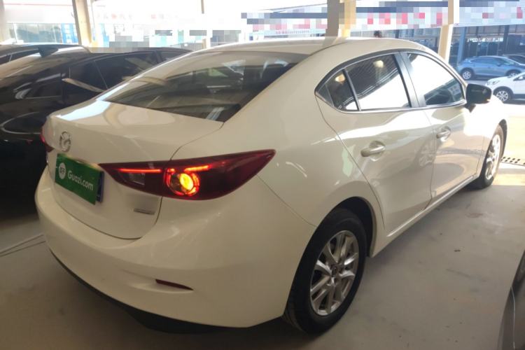 Used Mazda 3 Axela 2017 Sedan 1.5L Automatic Luxury Model Emission Standard China V Exterior 5