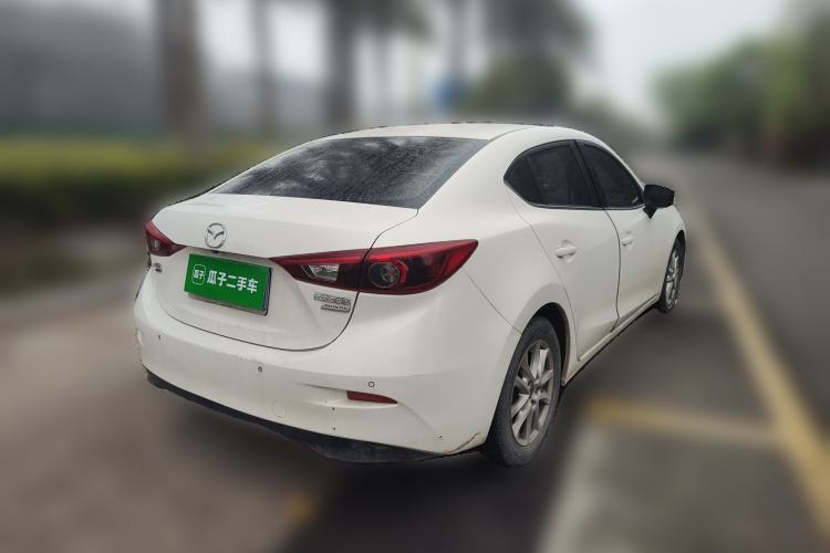 Used Mazda 3 Axela 2017 Sedan 1.5L Automatic Luxury Model Emission Standard China V Exterior 5