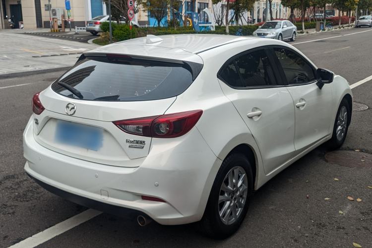 Used Mazda 3 Axela 2017 Hatchback 1.5L Automatic Luxury Model Emission Standard China V Exterior 6