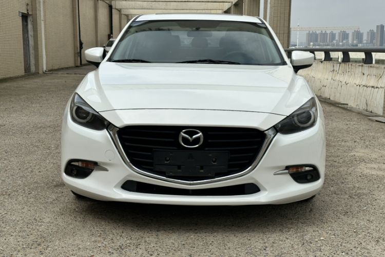 Used Mazda 3 Axela 2017 Sedan 1.5L Automatic Luxury Model Emission Standard China V Exterior 6