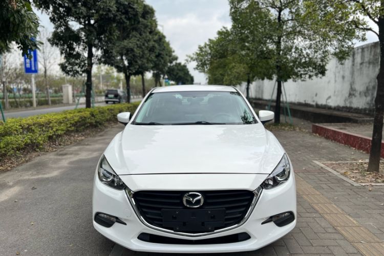 Used Mazda 3 Axela 2017 Sedan 1.5L Automatic Comfort Model Emission Standard China V Exterior 7