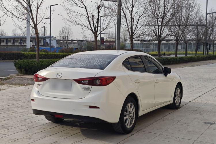 Used Mazda 3 Axela 2017 Sedan 1.5L Automatic Comfort Model Emission Standard China V Exterior 8